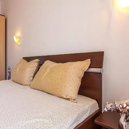 Apartmán In Pomorie Mit Garten Und Gemeinsamem Pool *